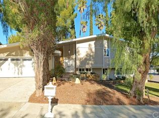 21905 Woodland Crest Dr, Woodland Hills, CA 91364