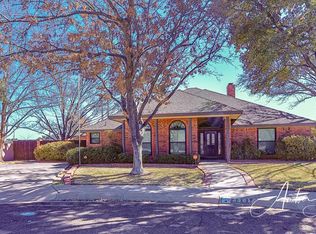 3301 Woodhaven Dr, Midland, TX 79707