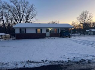 17162 Betty Dr, Dexter, MO 63841