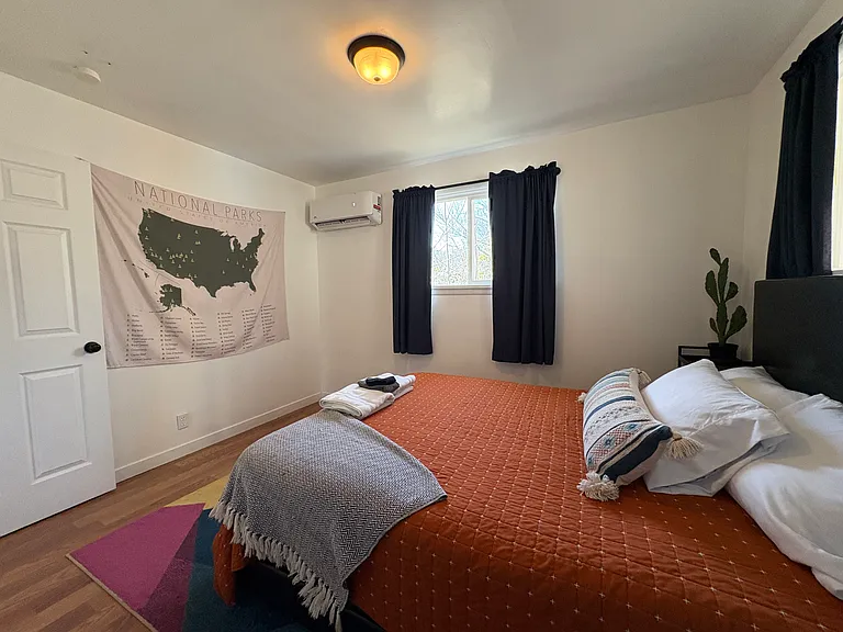 170 E 100 N #6 — Photo 32