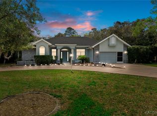 1 Plum Ct, Homosassa, FL 34446