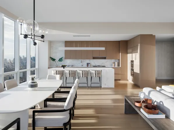 15 Hudson Yards image 5 of 11