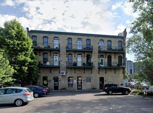 1025 Washington Ave S APT 302, Minneapolis, MN 55415