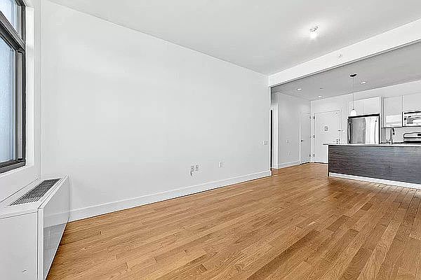 1st image of 806 Bergen St #4E