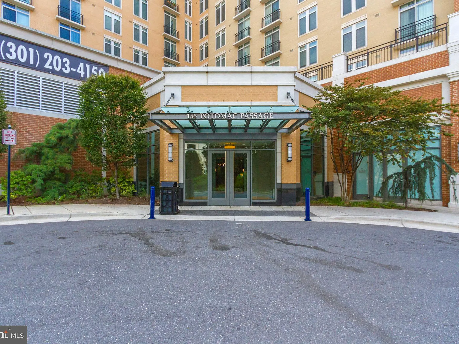 One National Harbor Condo — Photo 2