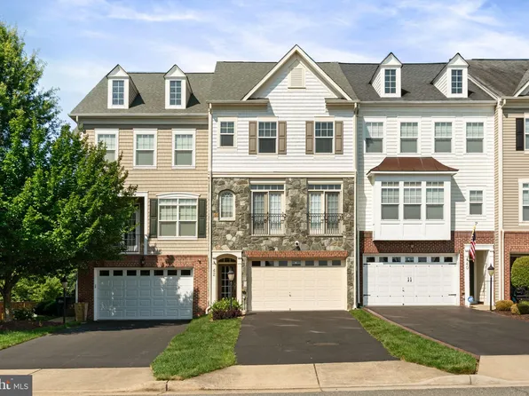 42 Pike Pl, Stafford, VA 22556