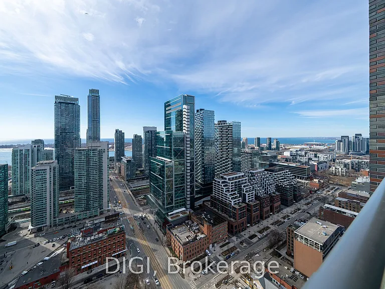57 Spadina Ave #810 — Photo 22