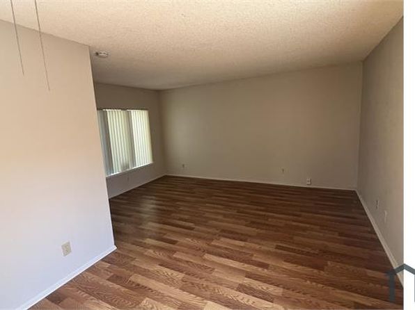 2218 Hillsborough Ct