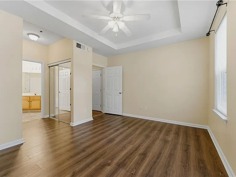 245 Amal Dr SW #2007 — Photo 16