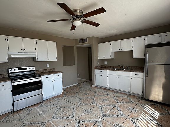 4th image of 1755 W University Dr