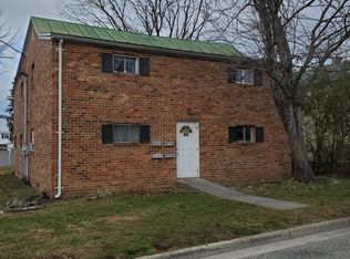 1805 Walnut Ave APT 4, Buena Vista, VA 24416