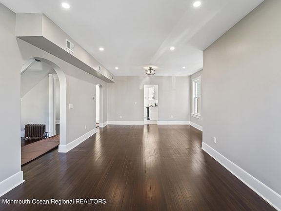 2nd image of 222 Kearny Ave