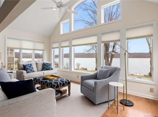 4 Eastview Rd, New Fairfield, CT 06812
