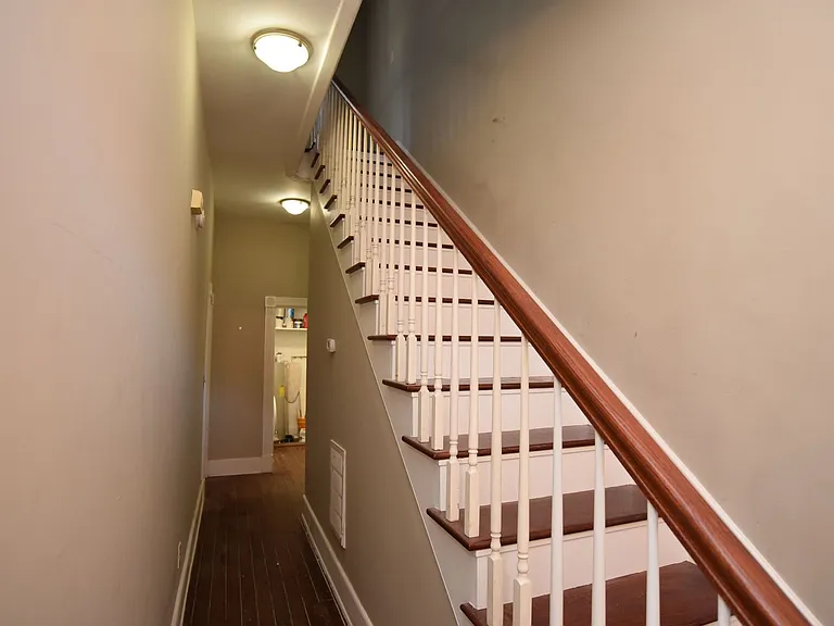 1407 Habersham St — Photo 7
