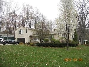 1st image of 3700 Chesterfield Dr