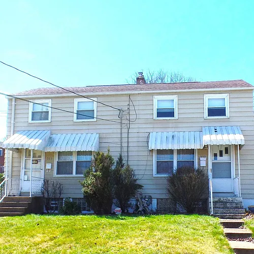 331 Cedar St Photo 1