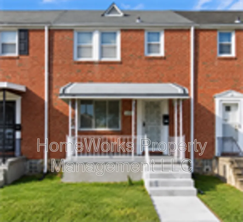 3 bed, 2.0 bath, 1178 sqft, $1,749 — Photo 1