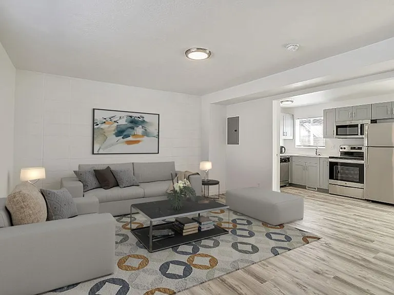 Townhouse Court — Photo 27