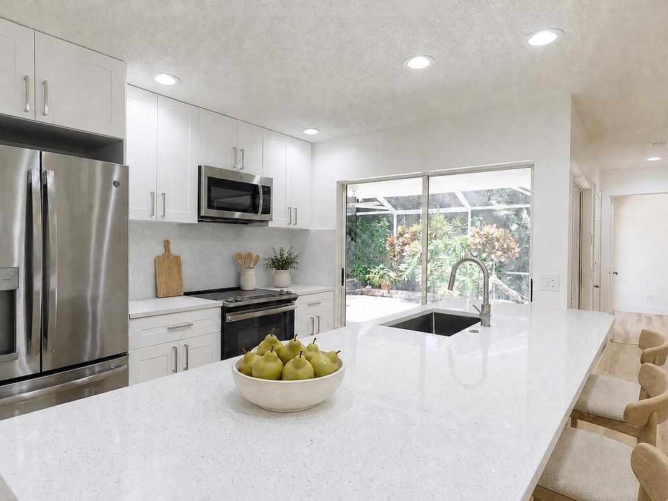 1st image of 1202 Silverleaf Oak Court
