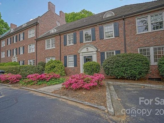back of building (leading out to carport, pictured later)