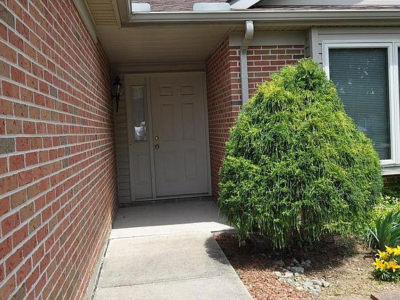 3rd image of 525 Whisper Ln