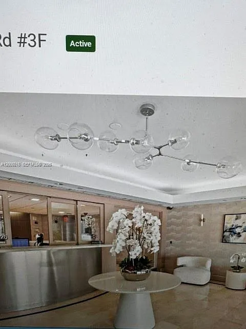 Brickell Harbour Condo — Photo 2