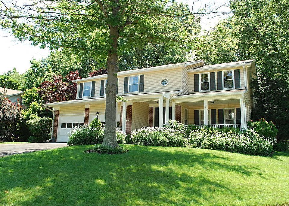1st image of 6121 Union Village Dr