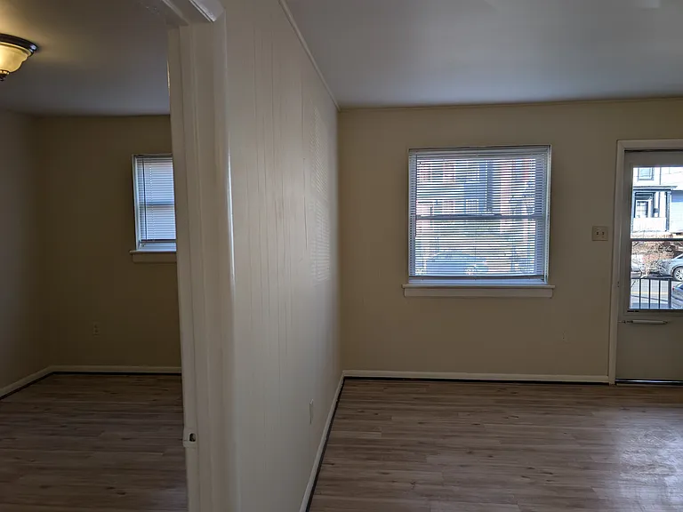 1421 W Clay St #1 — Photo 15