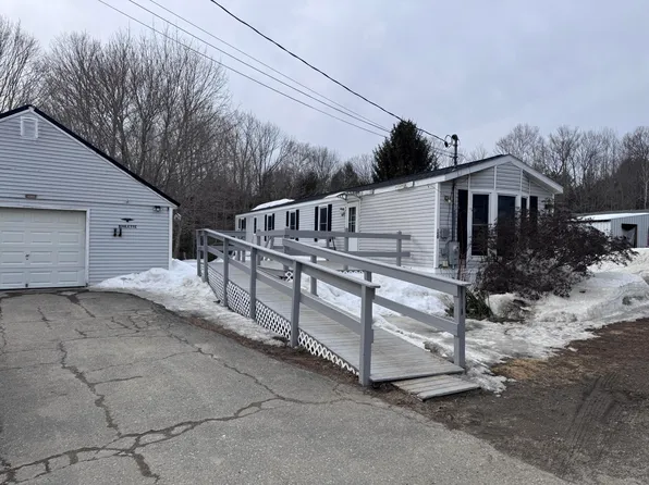 150 Galilee Road, Farmington, ME 04938