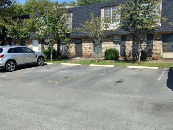 322 Taylor St #322, Scottsboro, AL 35768