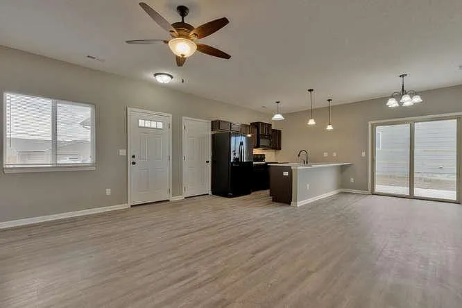 8755 E Chris St — Photo 16