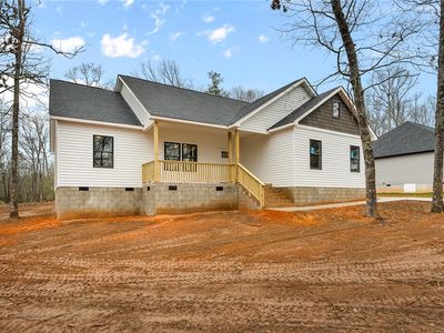 275-275A Paradise Vista Dr, Williamston, SC, 29697