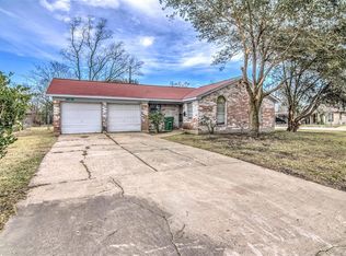 1135 Sunny Dr, Houston, TX 77037