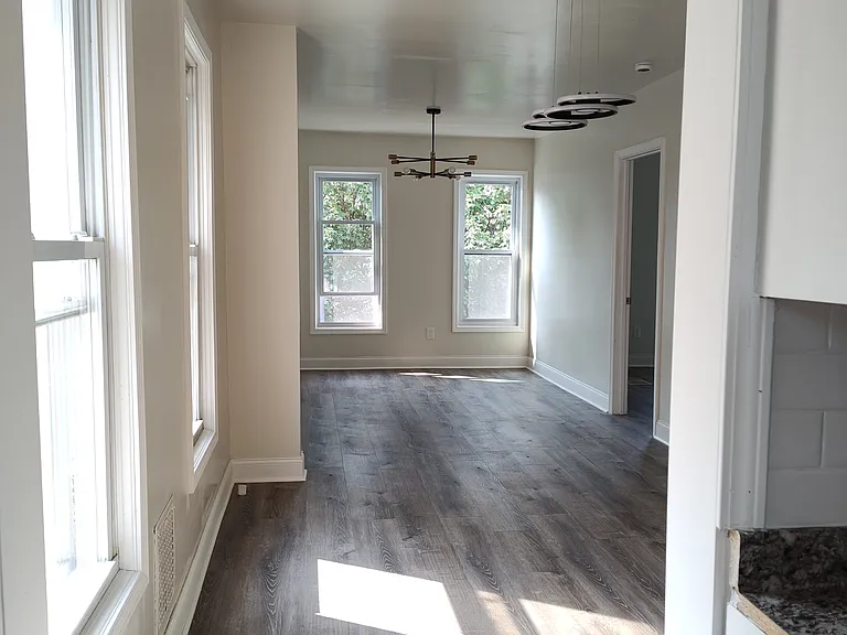 53 Duerstein St #UP — Photo 22