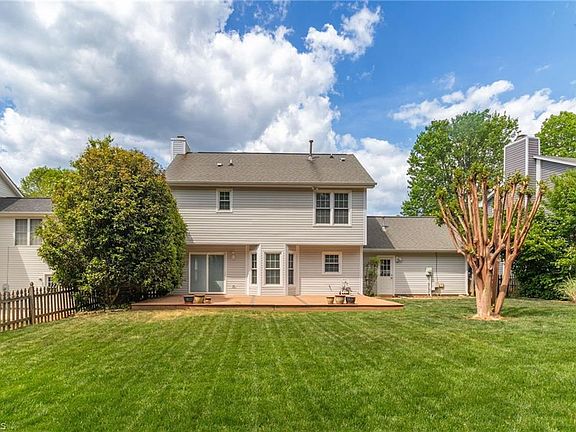 4th image of 3415 Derbywood Dr