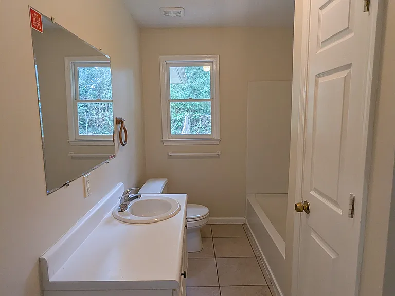3604 Bolfair Dr NW — Photo 10