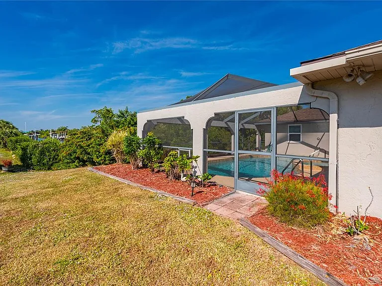 5087 Silver Bell Dr — Photo 34