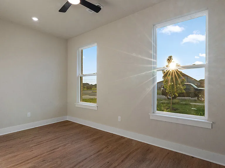 1831 Utopia St — Photo 13