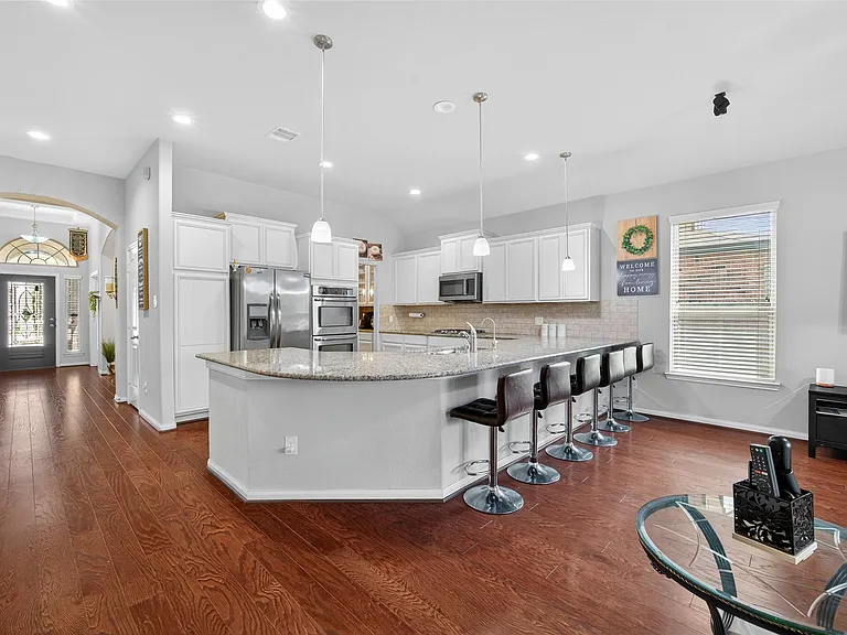 13935 Manobrook Ct — Photo 10