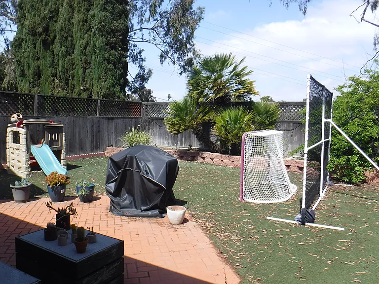 1612 Bridgeview Dr — Photo 19