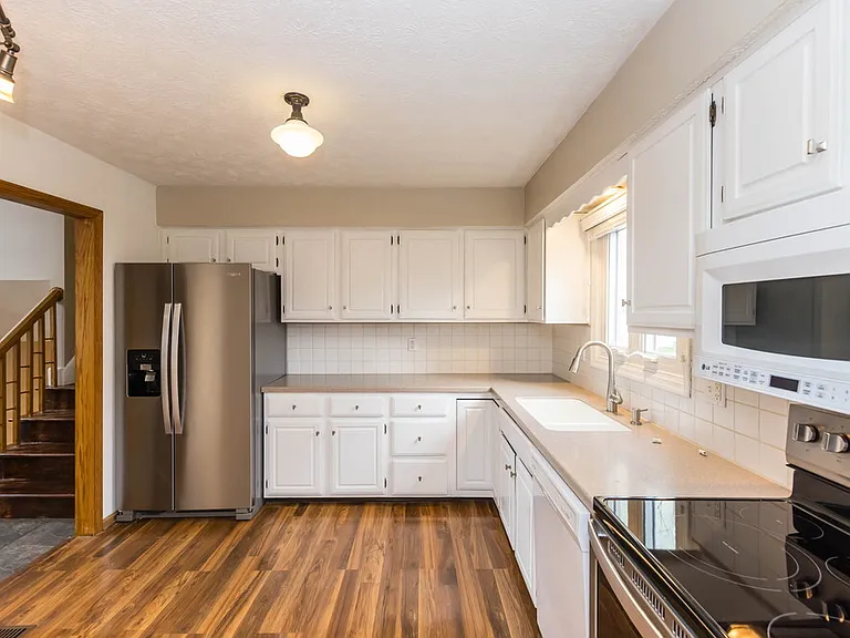 5334 Tara Hill Dr — Photo 37
