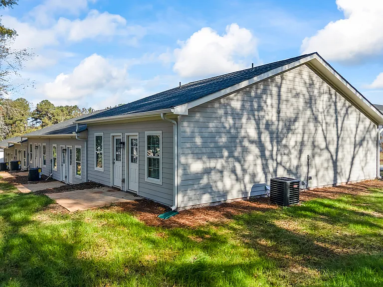 179 Wheeler Cir #202 — Photo 27