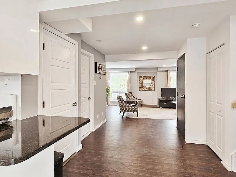 76 Gladecrest Court- 2 — Photo 4