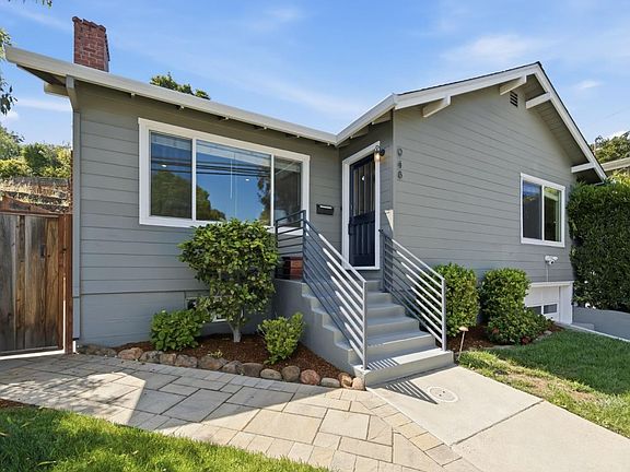4th image of 948 Alameda De Las Pulgas