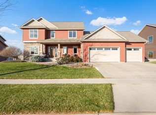 1443 Echo Ridge St SW, Rochester, MN 55902