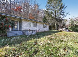 609 S Country Club Dr, Cullowhee, NC 28723