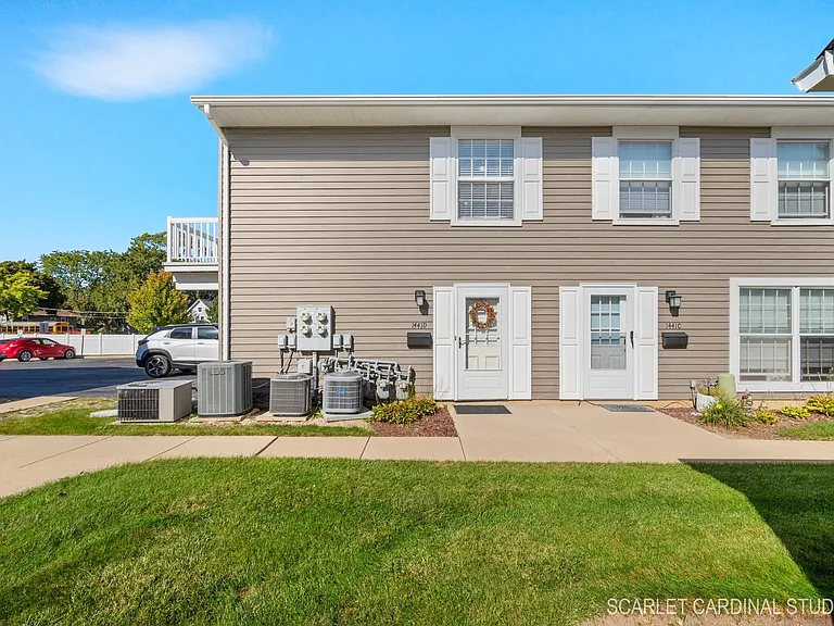1441 Woodcutter Ln #D — Photo 1