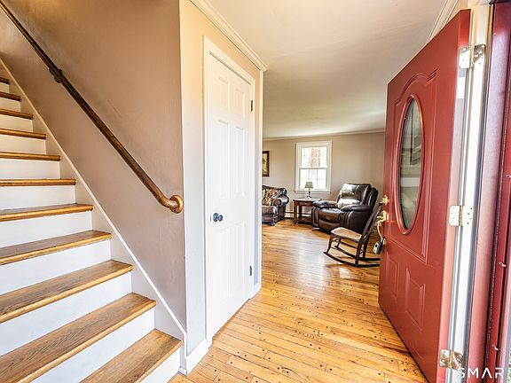 3rd image of 6 Morris Hubbard Road