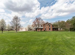 2218 E Old Rushville Rd, Shelbyville, IN 46176
