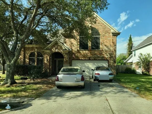 8103 Fox St, Baytown, TX 77523